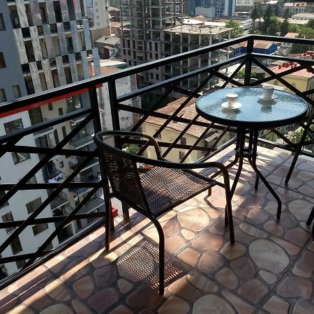 Flat in Batumi city centre Apartamento Exterior foto