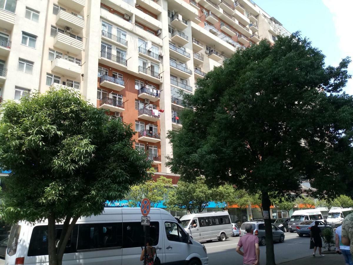 Flat in Batumi city centre Apartamento Exterior foto
